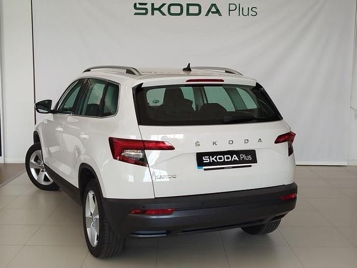 Blanco Usado 2021 Skoda Karoq Ambition SUV | 24.500 € (Un poco caro) - Imagen 1/4
