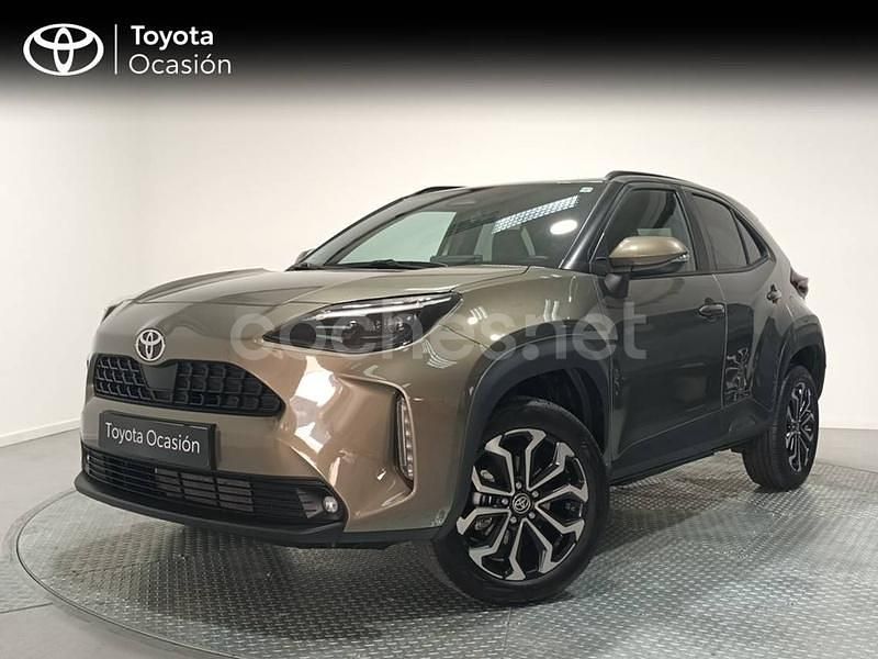 Marrón Usado 2024 Toyota Yaris Cross Active SUV | 25.990 € (Precio justo) - Imagen 1/4