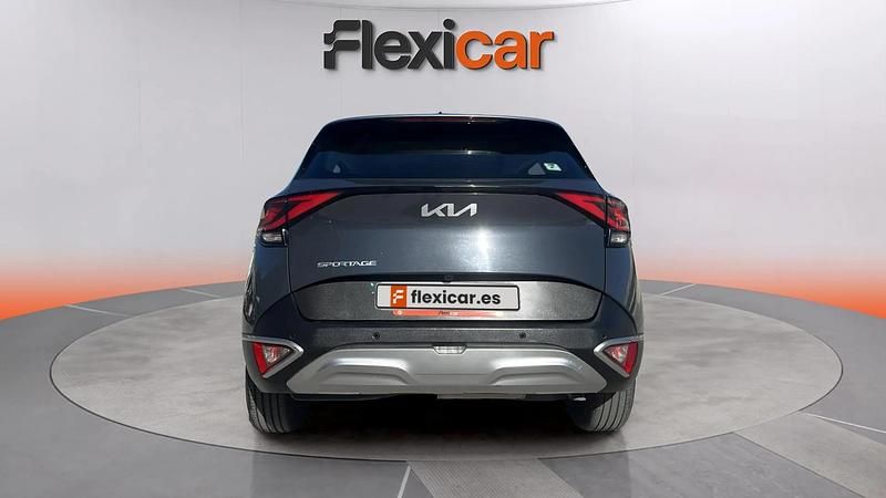 Usado Kia Sportage 116 CV (85 kW) 2023 Gris SUV