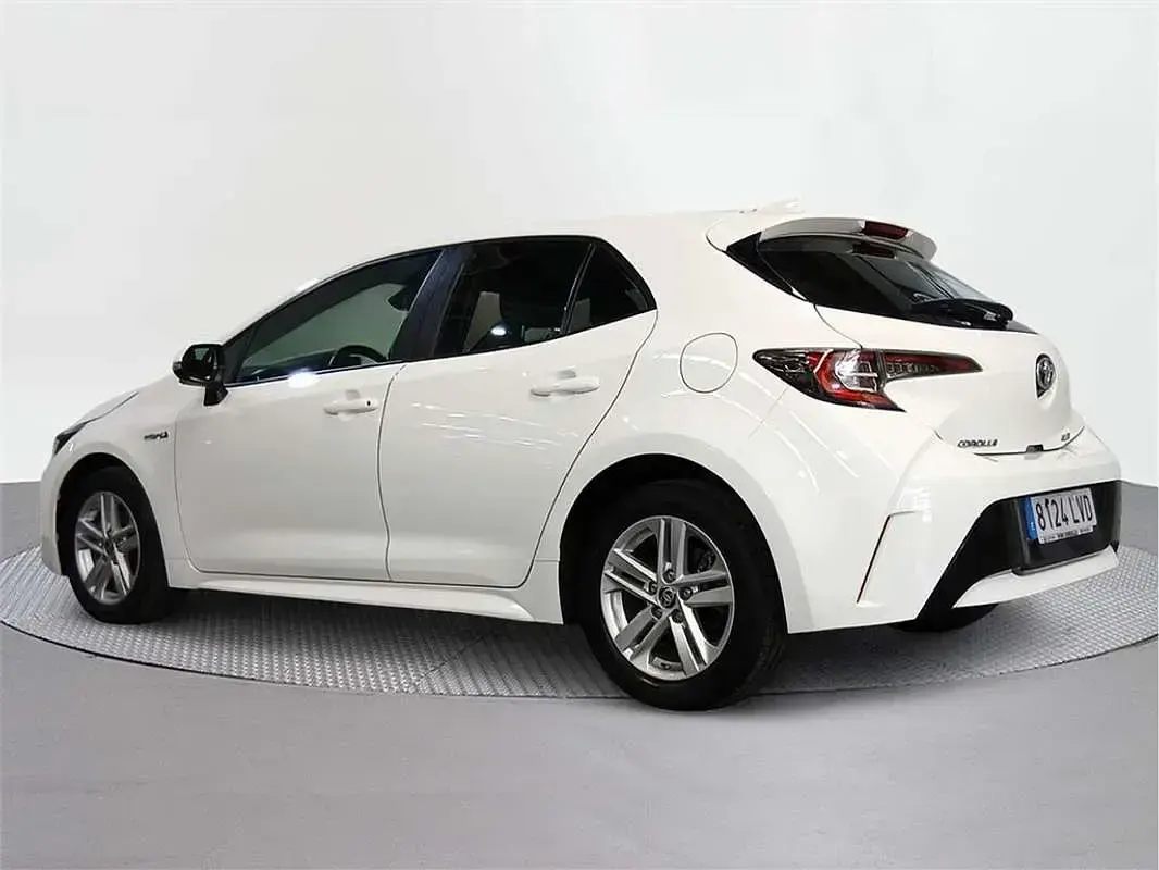 Usado Toyota Corolla Active 122 CV (89 kW) 2021 Berlina