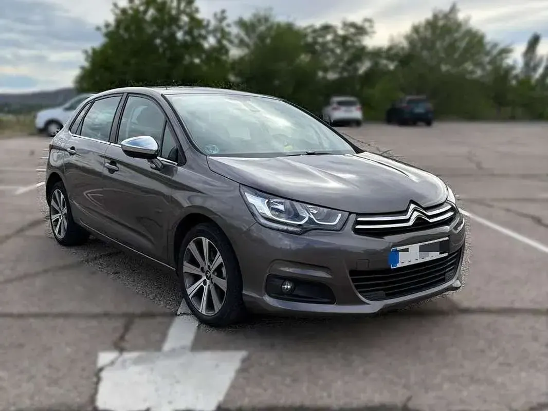 Usado Citroën C4 Shine 120 CV (88 kW) 2016 Gris Utilitario