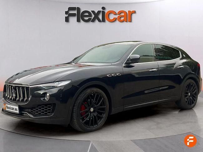 Usado Maserati Levante 350 CV (257 kW) 2018 Negro SUV