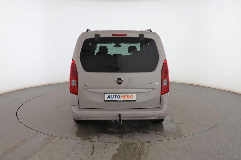 Usado Opel Combo Life Selective 102 CV (75 kW) 2019 Beige Monovolumen