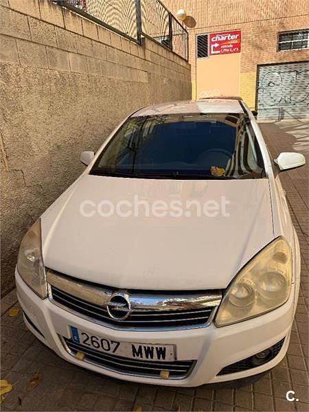 Usado Opel Astra Cosmo 100 CV (73 kW) 2008 Blanco Berlina