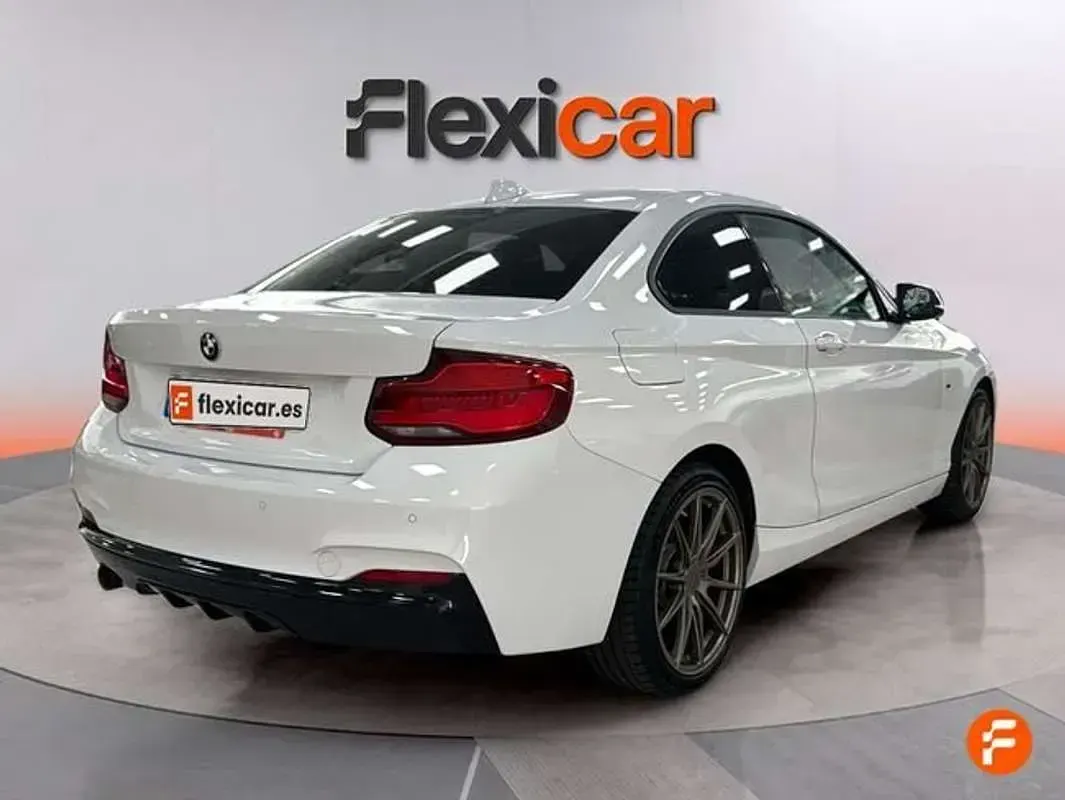 Usado BMW 218 150 CV (110 kW) 2017 Blanco Coupe