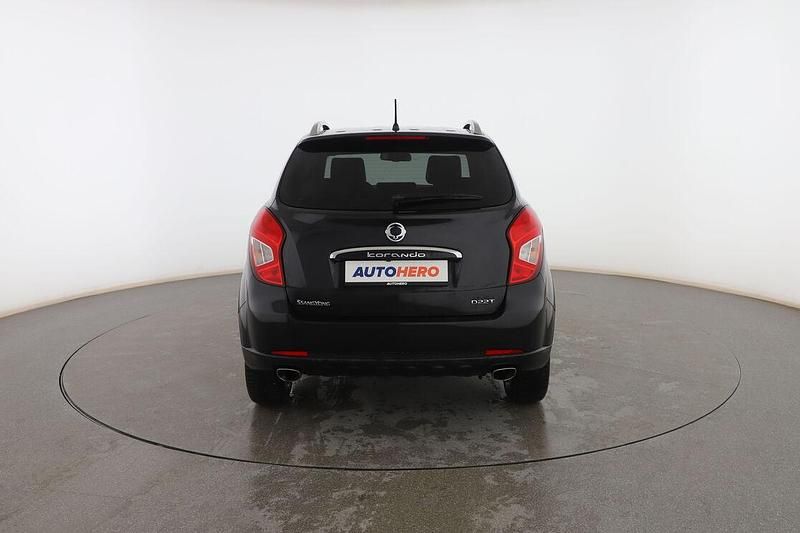 Usado Ssangyong (KGM) Korando 178 CV (130 kW) 2017 Negro SUV