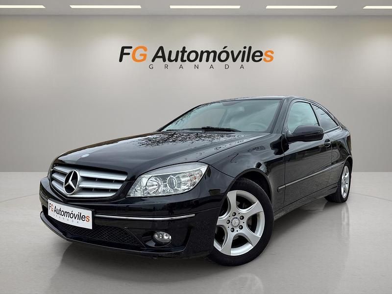 Negro Usado 2010 Mercedes CLC200 Style Utilitario | 9990 € (Precio justo) - Imagen 1/4