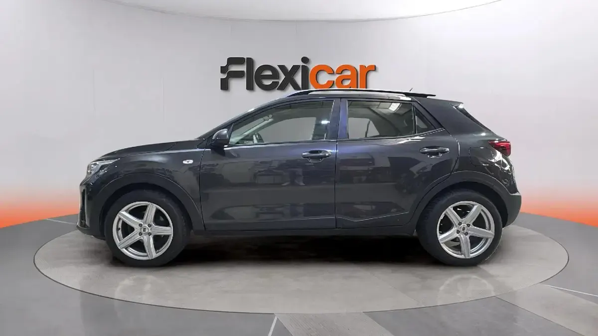 Usado Kia Stonic 120 HP (88 kW) 2020 Cinzento SUV