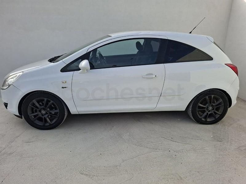 Usado Opel Corsa Enjoy 75 HP (55 kW) 2007 Branco Citadino