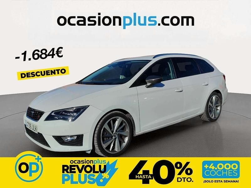 Usado Seat Leon FR 184 CV (135 kW) 2016 Blanco Monovolumen