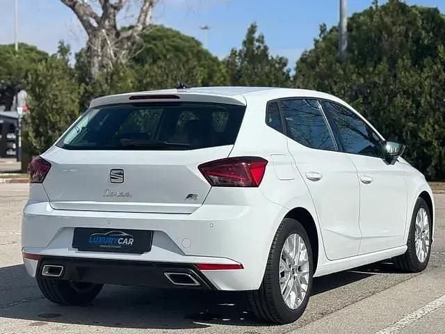 Usado Seat Ibiza FR 110 HP (80 kW) 2022 Branco Citadino