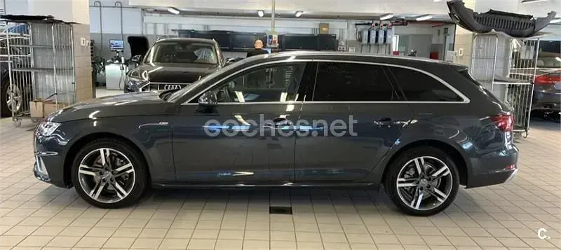Usado Audi A4 S-Line 170 CV (125 kW) 2020 Negro Familiar