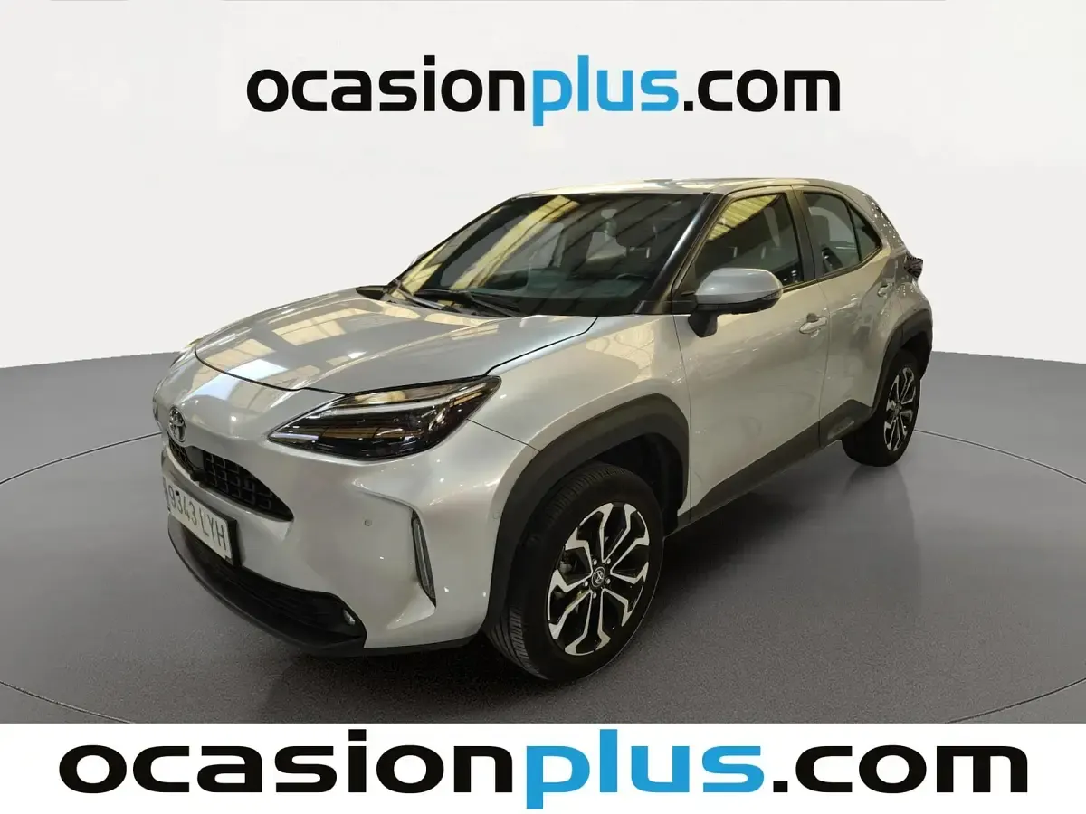 Usado Toyota Yaris Hybrid Active 116 CV (85 kW) 2022 SUV