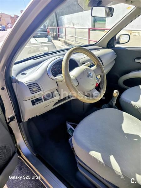 Usado Nissan Micra Visia 65 CV (47 kW) 2004 Beige Utilitario