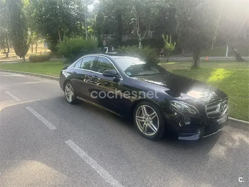 Usado Mercedes E220 194 CV (142 kW) 2017 Negro Berlina