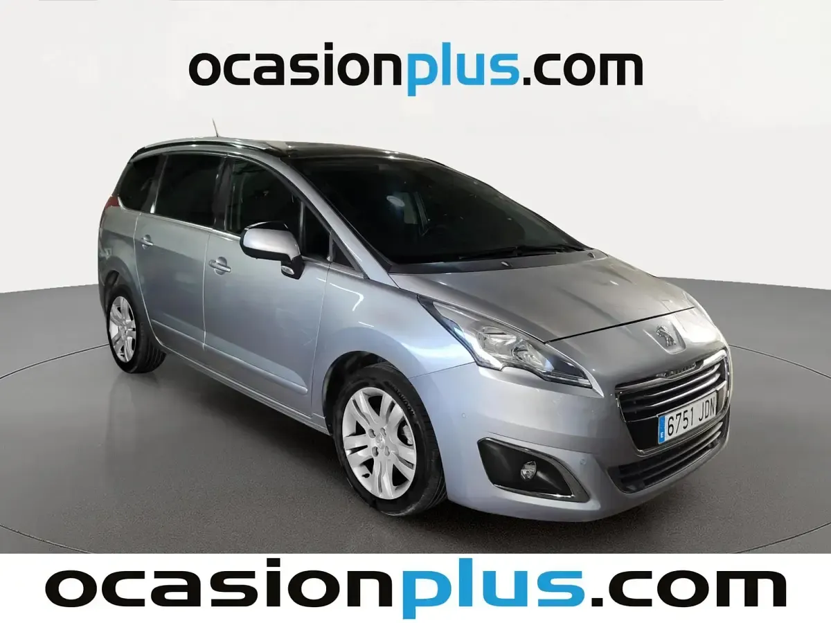 Usado Peugeot 5008 Allure 150 CV (110 kW) 2015 Monovolumen