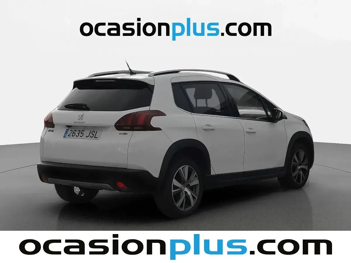 Usado Peugeot 2008 Allure 100 CV (73 kW) 2016 Blanco SUV