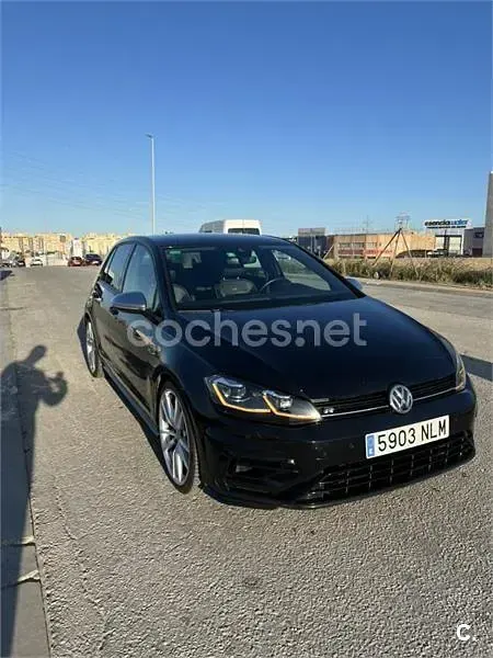Usado VW Golf VII R 310 CV (228 kW) 2019 Negro Berlina