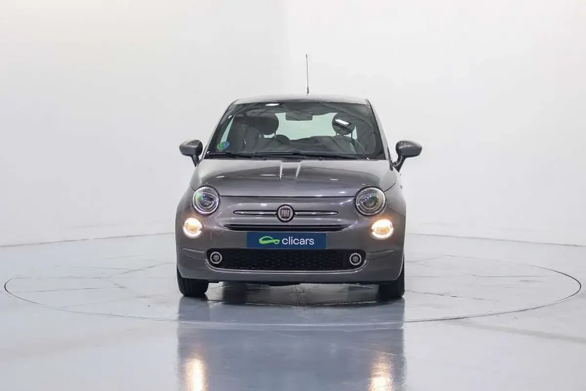 Używany Fiat 500 71 KM (52 kW) 2023 Szary Hatchback