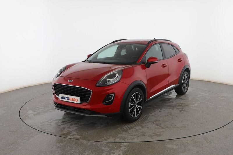 Usado Ford Puma Titanium 125 CV (91 kW) 2021 Rojo SUV