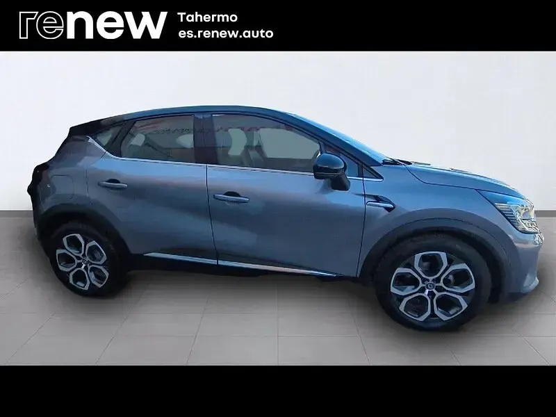 Usado Renault Captur Zen 115 CV (84 kW) 2021 Gris SUV