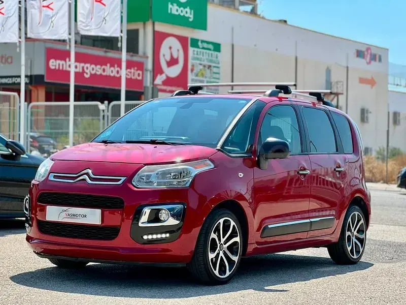Usado Citroën C3 Picasso Feel 99 CV (72 kW) 2016 Granate Monovolumen