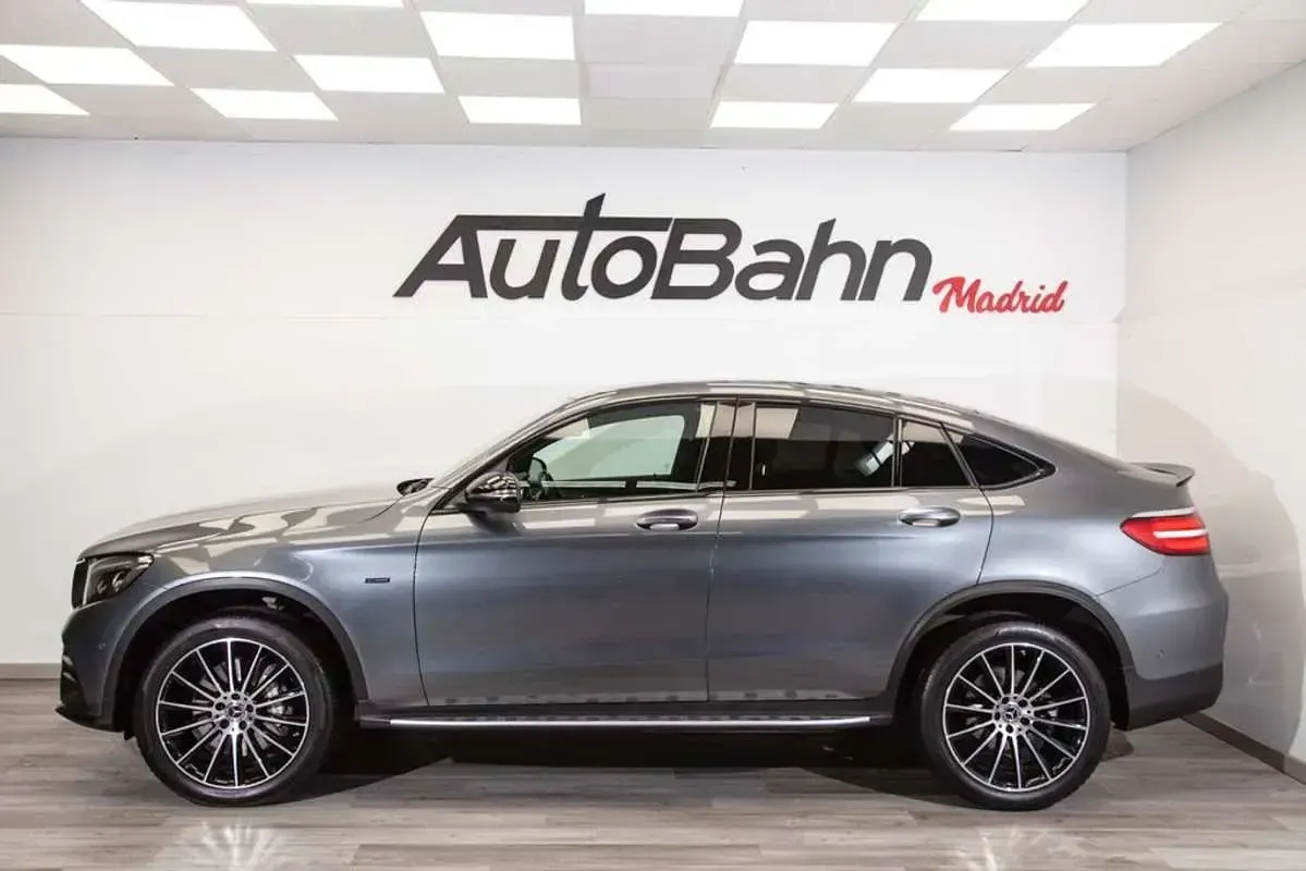Usado Mercedes GLC350 320 CV (235 kW) 2018 Gris SUV