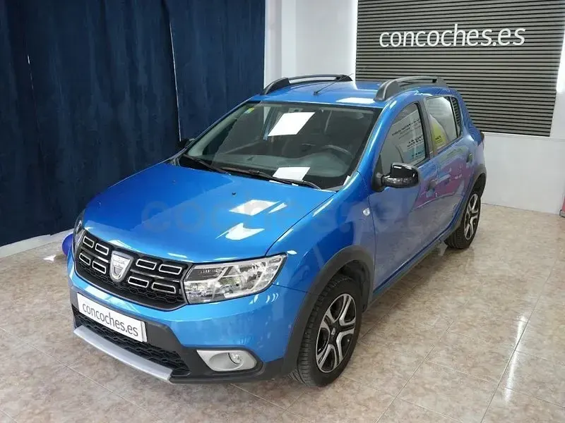 Usado Dacia Sandero Comfort 90 CV (66 kW) 2018 Azul Berlina