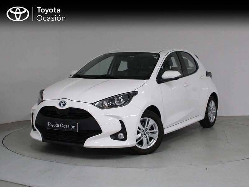 Blanco Usado 2022 Toyota Yaris Hybrid Business Edition Berlina | 15.990 € (Precio justo) - Imagen 1/4
