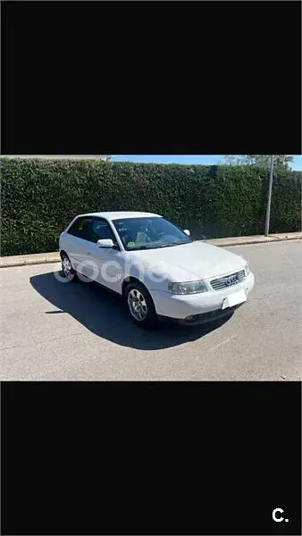 Usado Audi A3 Ambiente 102 CV (75 kW) 2002 Blanco Utilitario
