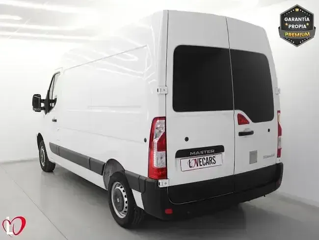 Usado Renault Master 145 CV (106 kW) 2019 Blanco Berlina