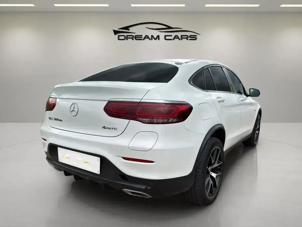Usado Mercedes GLC300e 306 CV (225 kW) 2021 Blanco SUV
