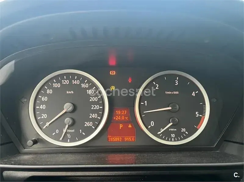 Käytetty BMW 530 193 HP (141 kW) 2003 Musta Sedan