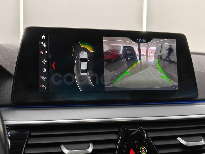 Usado BMW 520 Comfort Edition 190 CV (139 kW) 2017 Gris / plata Berlina