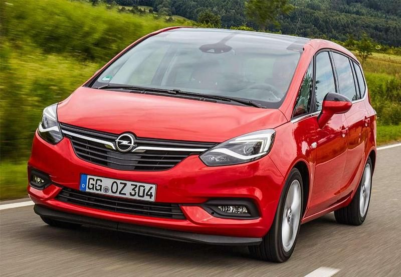 Usado Opel Zafira Expression 120 HP (88 kW) 2018 Cinzento Monovolume