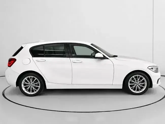 Usado BMW 118 150 CV (110 kW) 2019 Blanco Berlina