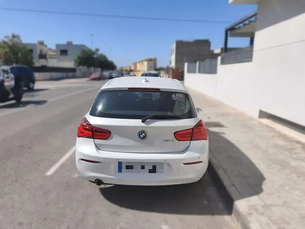 Usado BMW 118 150 CV (110 kW) 2016 Blanco Utilitario