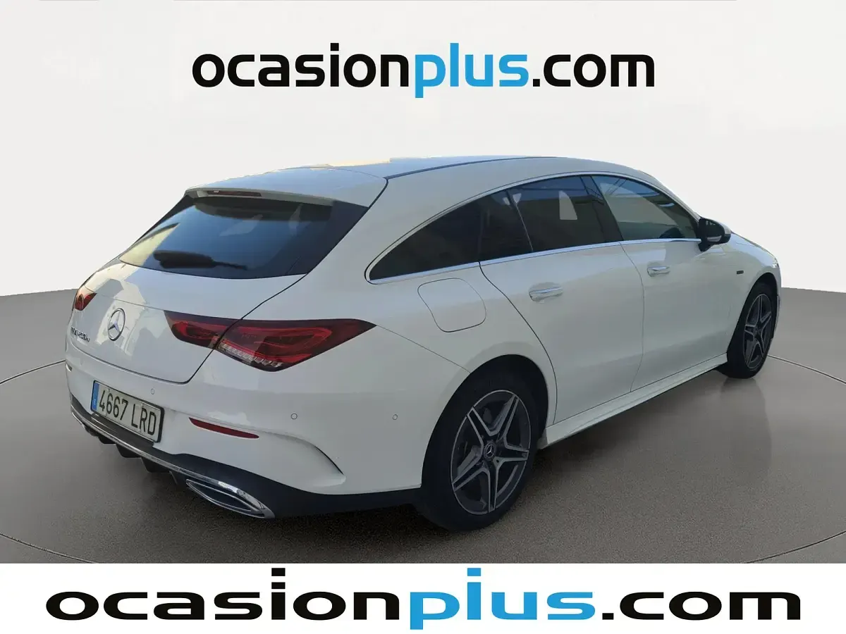 Usado Mercedes CLA250e AMG 218 CV (160 kW) 2021 Blanco Coupe