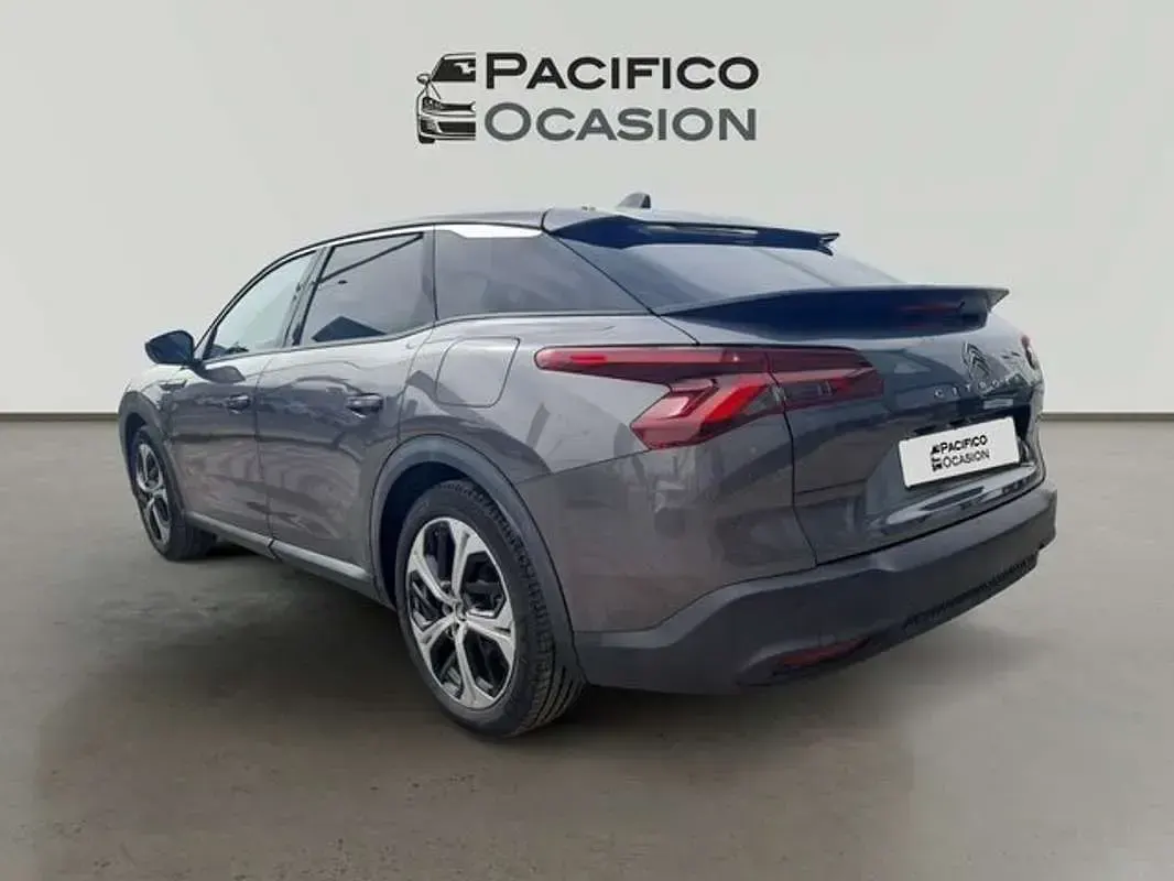 Usado Citroën C5 X Feel 226 CV (166 kW) 2022 Gris Familiar