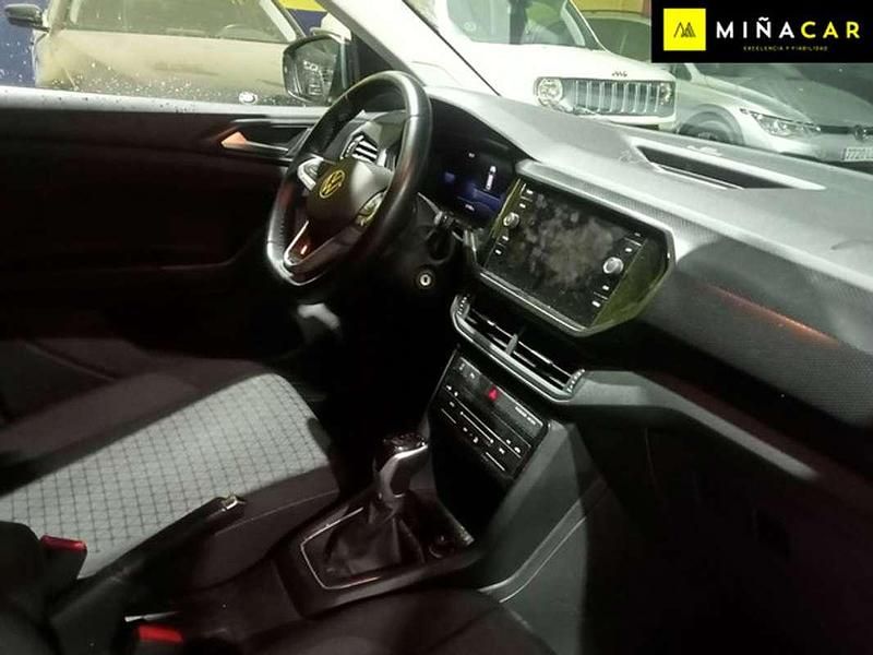 Usado VW T-Cross Advance 110 CV (80 kW) 2023 Negro SUV