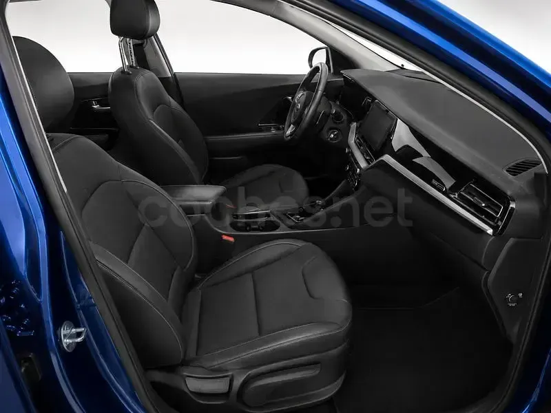 Usado Kia Niro 141 CV (103 kW) 2021 Azul SUV