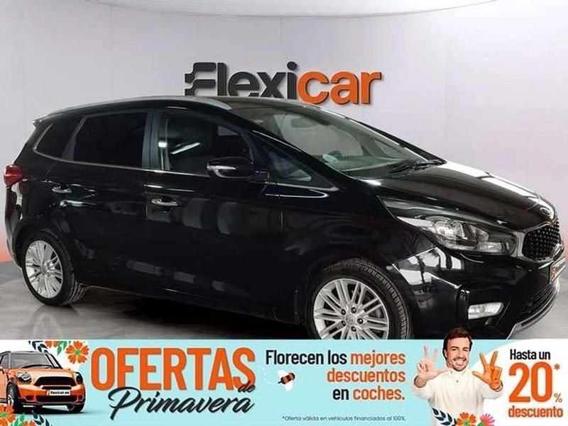 Usado Kia Carens 136 CV (100 kW) 2018 Negro Monovolumen