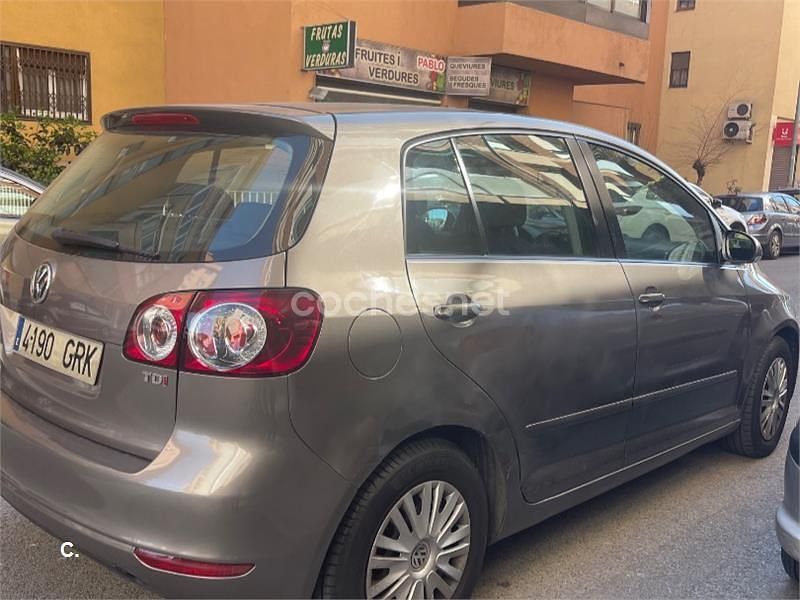 Usado VW Golf Plus Cross Sport 105 CV (77 kW) 2009 Beige Monovolumen