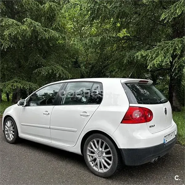 Usado VW Golf V GT 170 CV (125 kW) 2007 Blanco Berlina