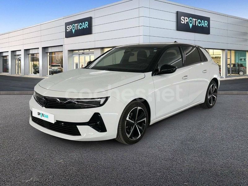 Blanco Usado 2024 Opel Astra Berlina | 21.990 € (Un poco caro) - Imagen 1/4