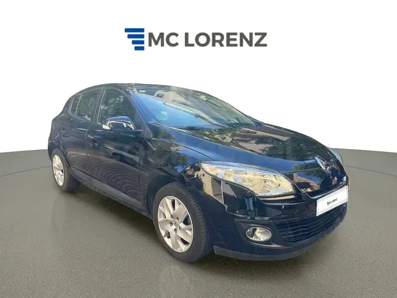 Usado Renault Mégane LIMITED 115 CV (84 kW) 2014 Negro Berlina