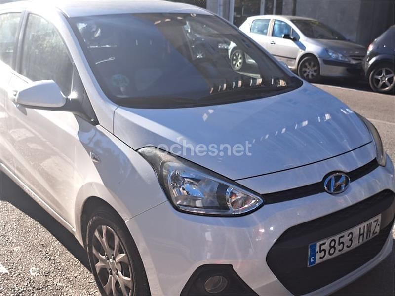 Blanco Usado 2014 Hyundai i10 Utilitario | 6500 € (Precio justo) - Imagen 1/2