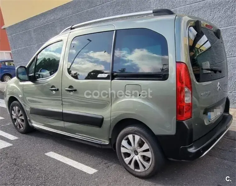 Usado Citroën Berlingo XTR 90 CV (66 kW) 2010 Verde Monovolumen