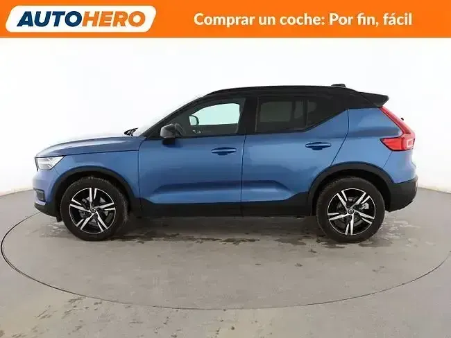 Käytetty Volvo XC40 R-Design 129 HP (94 kW) 2020 Sininen Katumaasturi