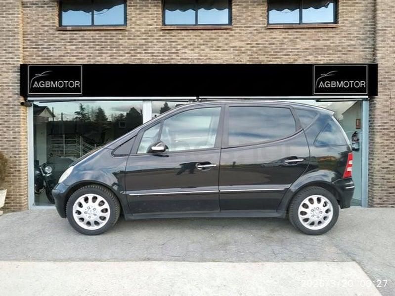 Usado Mercedes A170 Elegance 95 CV (69 kW) 2004 Negro Monovolumen